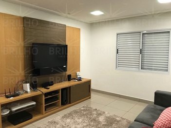 house em Avenida Martin Luther King, Cidade São Francisco - São Paulo - SP