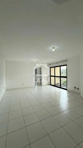 apartment em Estrada São Francisco, Parque Taboão - Taboão da Serra - SP