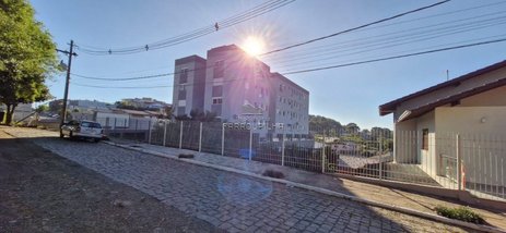 apartment em Rua Ibirubá, São Roque - Farroupilha - RS