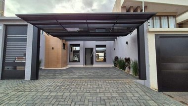 house em Avenida Isidoro Marques, Recanto Tropical - Cascavel - PR