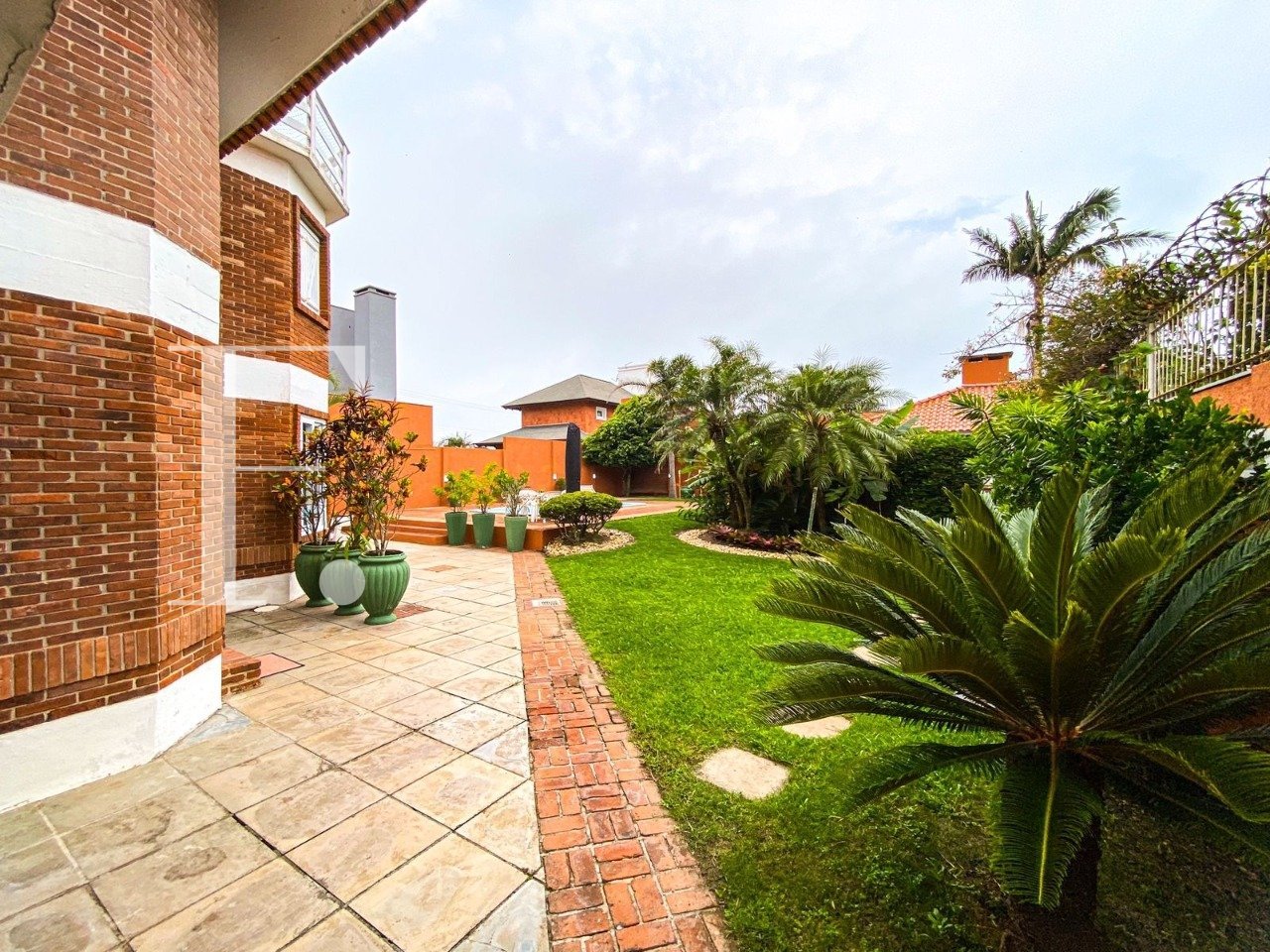 WhatsApp Image 2025-09-20 at 09.17