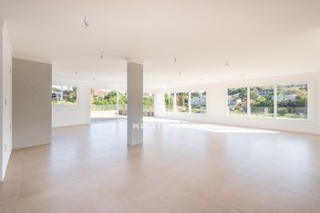 apartment em Praça Doutor Luis Francisco Guerra Blessmann, Três Figueiras - Porto Alegre - RS