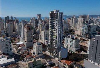 apartment em Rua 240, Meia Praia - Itapema - SC