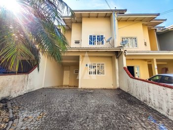 house em Rua Frederico John, Bom Retiro - Joinville - SC