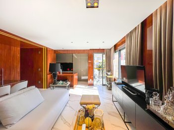 apartment em Rua Atanásio Belmonte, Boa Vista - Porto Alegre - RS