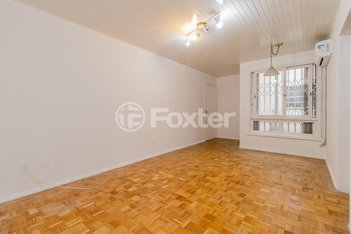 apartment em Rua Cícero Ahrends, Menino Deus - Porto Alegre - RS