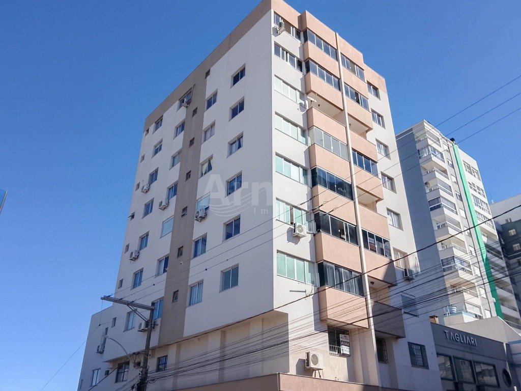 01 FACHADA