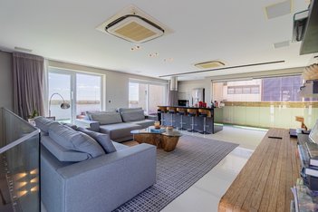 apartment em Rua Santo Inácio, Moinhos de Vento - Porto Alegre - RS