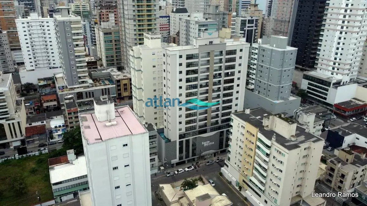 Residencial Santa Mônica, Rua 258, Bairro Meia Praia, Itapema - SC (4)