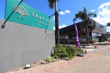 business em Avenida Pedro Viriato Parigot de Souza, Chácara Manella - Cambé - PR