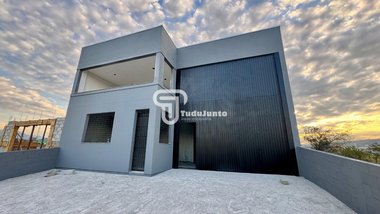 industrial em Avenida Cananeus, Pachecos - Palhoça - SC