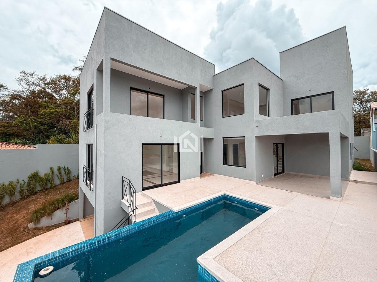 casa a venda no condominio reserva do moinho - piscina