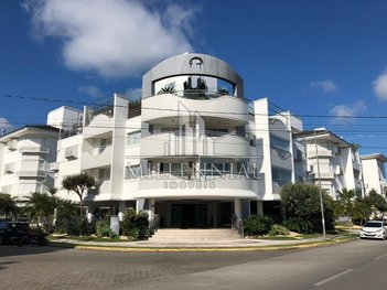 apartment em Avenida dos Dourados, Jurerê Internacional - Florianópolis - SC