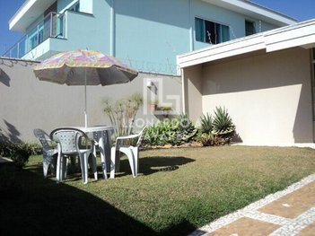 house em Rua Professora Alayde Silva de Mello, Jardim Patrícia - Mogi Mirim - SP