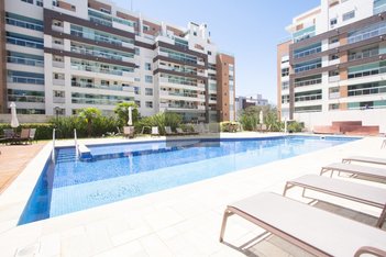 apartment em Rua Leão Sallum, Boa Vista - Curitiba - PR