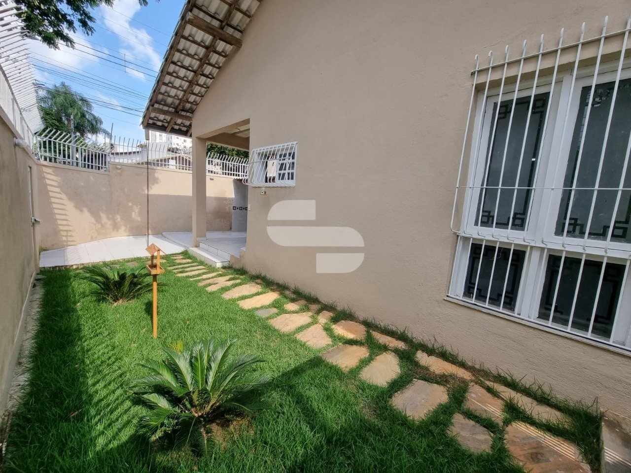 Casa com 5 quartos — Ouro Preto, Belo Horizonte