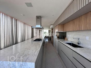 apartment em Rua dos Polvos, Jurerê - Florianópolis - SC