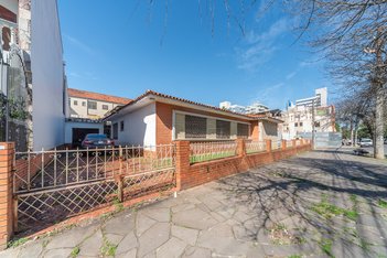 house em Rua Grão Pará, Menino Deus - Porto Alegre - RS