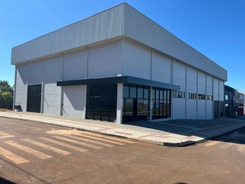 industrial em Rua Maria Helena Coutinho, Bom Retiro - Chapecó - SC