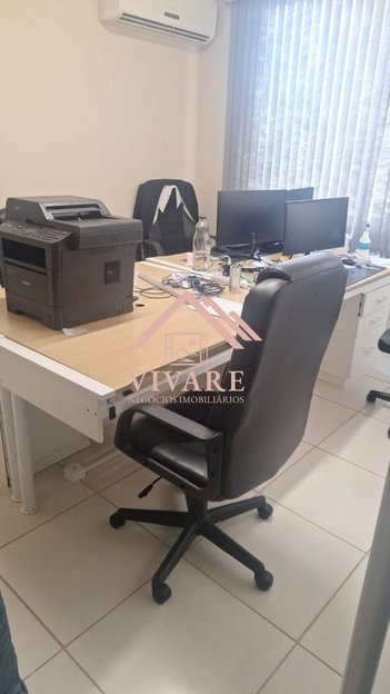 office em Rua do Corrêa, Centro - Taubaté - SP