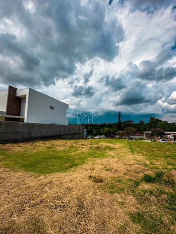 land_lot em Avenida Reynaldo de Porcari, Chácaras Saudáveis e Encantadoras - Jundiaí - SP