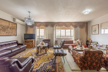 apartment em Rua Garibaldi, Independência - Porto Alegre - RS