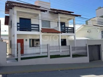 house em Rua Nove de Julho, Ipiranga - São José - SC