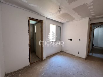 apartment em Avenida Ubirajara Vianna, Fazenda Aricanduva - São Paulo - SP