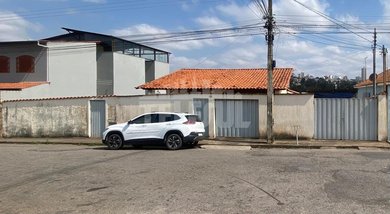 house em Rua Tapajós, Santana - Varginha - MG