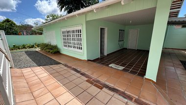 house em Rua Inácio Bastos, Bucarein - Joinville - SC