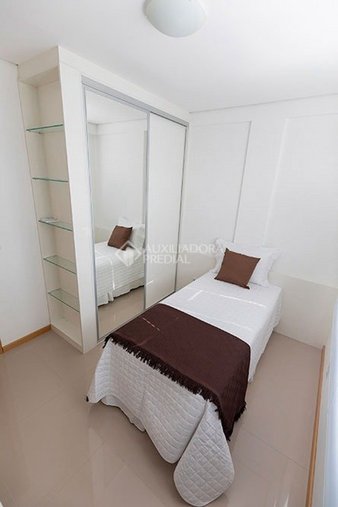 Cômodo quarto