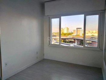 office em Julio de Castilhos, Centro Histórico - Porto Alegre - RS