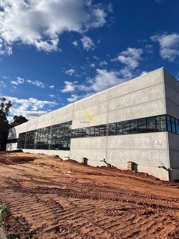 industrial em Avenida do Comércio, Pachecos - Palhoça - SC