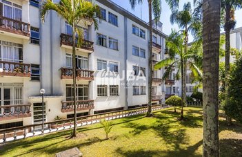 apartment em Rua Carlos Dietzsch, Portão - Curitiba - PR