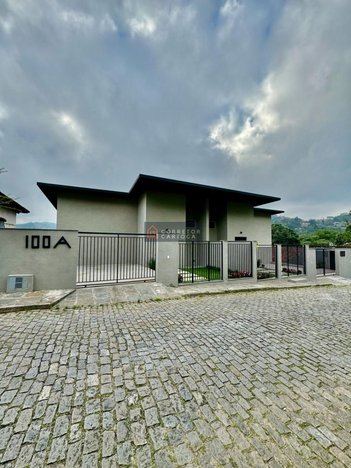 house em Rua Venezuela, Quitandinha - Petrópolis - RJ