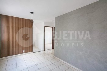 apartment em Rua Atílio Spini, Shopping Park - Uberlândia - MG