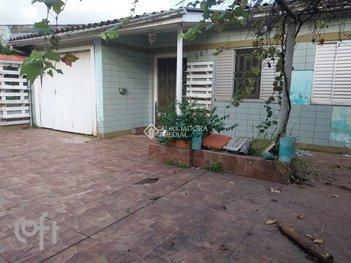 house em Ernesto Neugebauer, Humaitá - Porto Alegre - RS