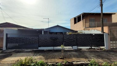 house em Rua Berilo, Waldemar Hauer - Londrina - PR