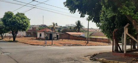 land_lot em Rua Barão de Limeira, Centro - Ipiguá - SP