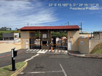 house em Avenida Manoel Romeu Caires, Conjunto Habitacional Jardim Humberto Salvador - Presidente Prudente - SP