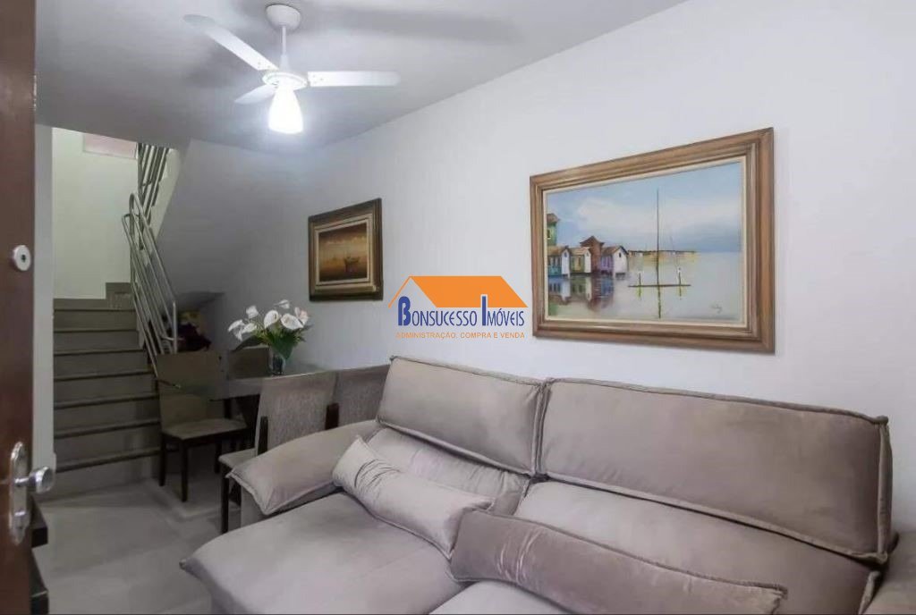 Casa com 3 quartos — Heliópolis, Belo Horizonte