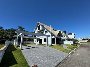 house em Leonel Pereira, Cachoeira do Bom Jesus - Florianópolis - SC