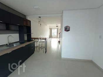 house em Rua Ilari Arlindo Basei, Guarujá - Porto Alegre - RS