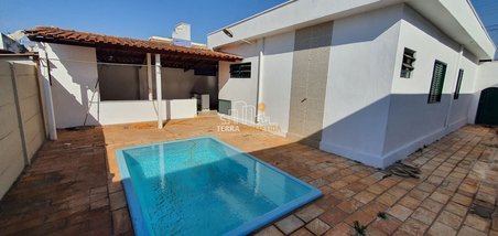 house em Rua João Leite, Piumhi - Piumhi - MG