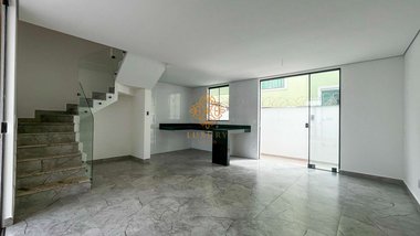 house em Rua Professora Afonsina Machado, Candelária - Belo Horizonte - MG