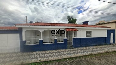 house em Avenida Bertolino Cypriano Pinto, Vila Expedicionários Cruzeirenses - Cruzeiro - SP