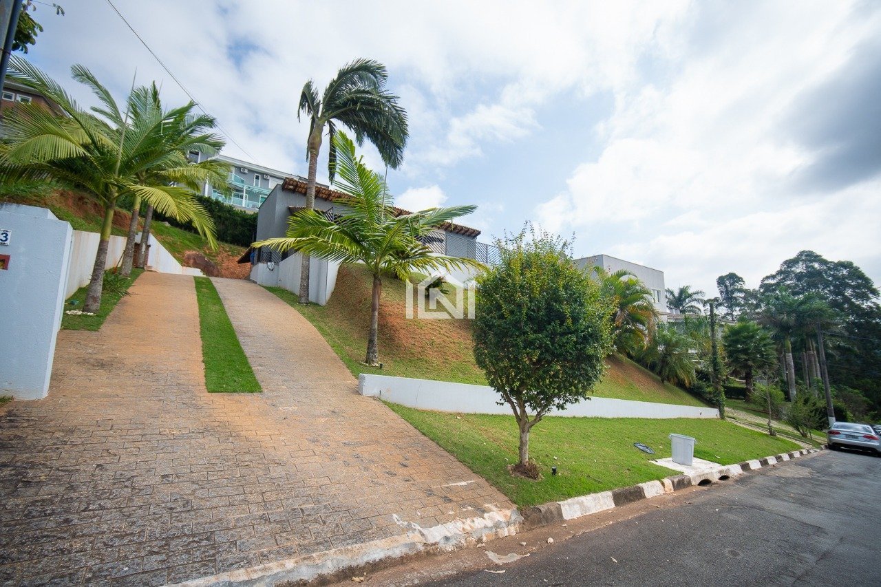 casa a venda no condominio parque das artes-  fachada