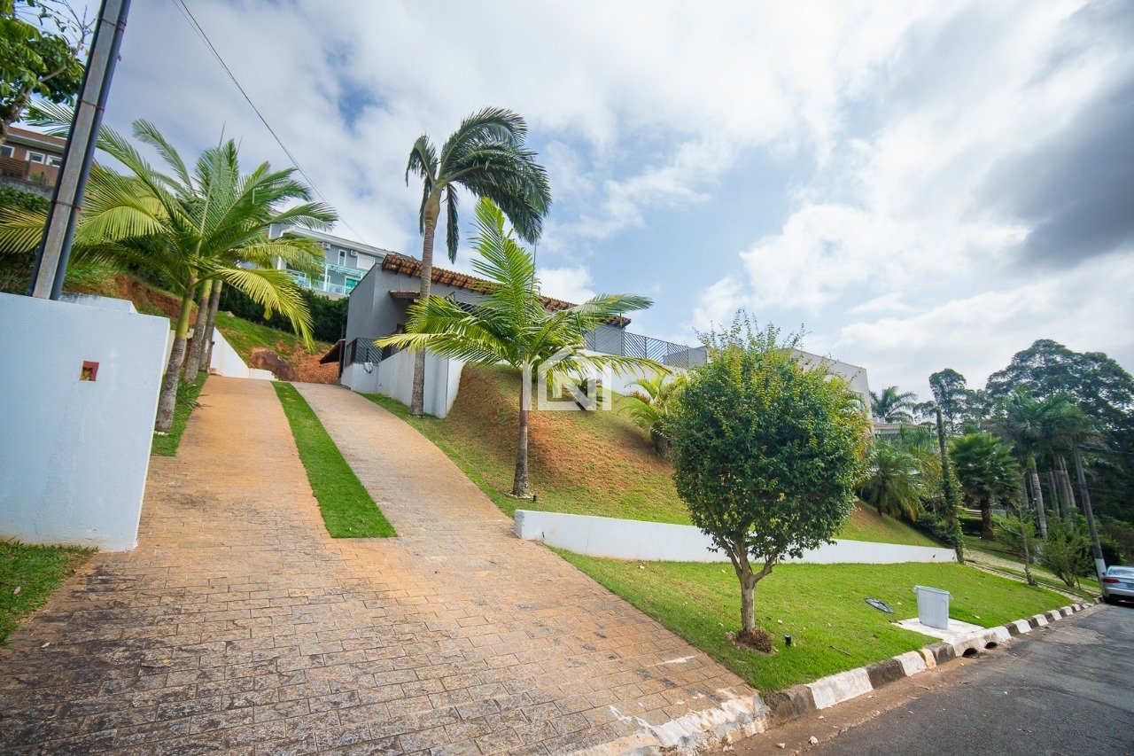 casa a venda no condominio parque das artes- fachada