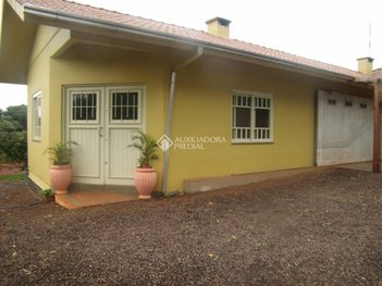house em Rua Osvino Neumann, Bom Pastor - Lajeado - RS