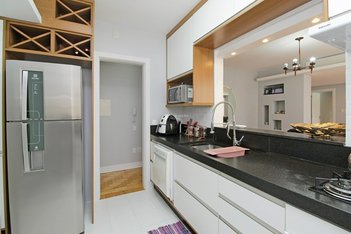apartment em Rua Eudoro Berlink, Auxiliadora - Porto Alegre - RS